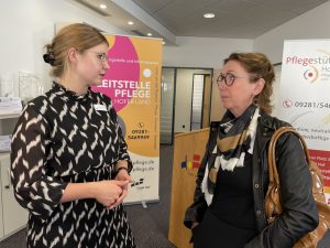 Team Leitstelle Pflege Hofer Land: Seniorenkoordinatorin Lisa-Maria Moritz links im Bild.