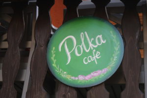 Willkommen im Polka Café