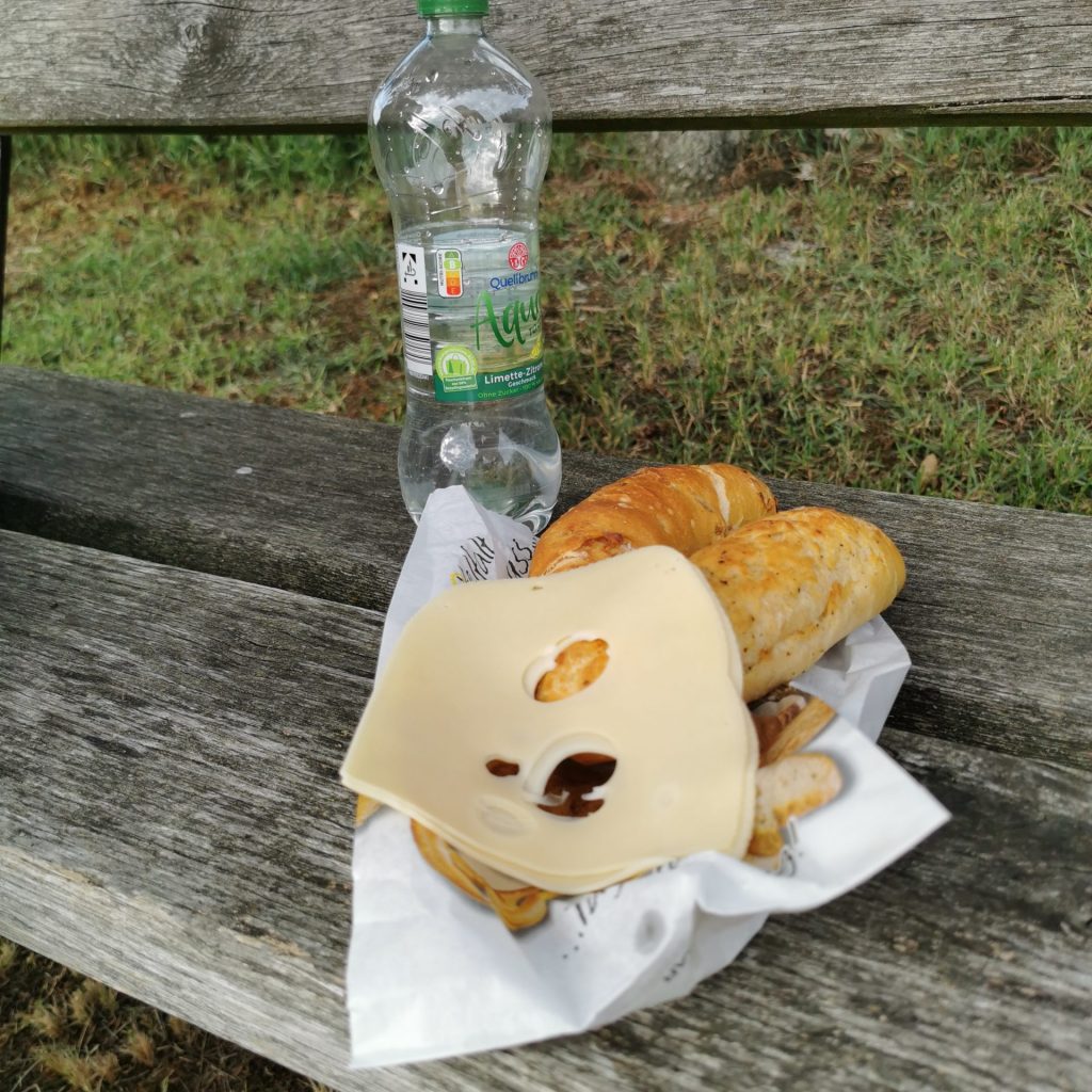 Pausenbrot bei der Landkreisumrundung